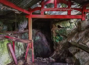 malaysia/sarawak/attraction/gua-hantu