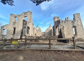Ha Ha Tonka Castle Ruins