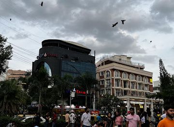 india/bengaluru/brigade-road/attraction/church-street-banglore