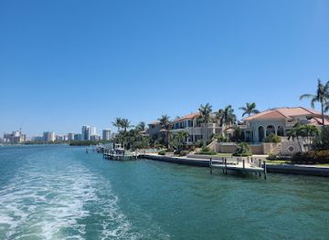 florida/sarasota-beaches/attraction/lebarge-tropical-cruises