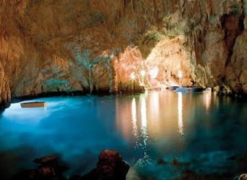 italy/positano/attraction/grotta-dello-smeraldo