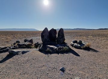 kazakhstan/bartogay-lake/attraction/oshaktas-steles