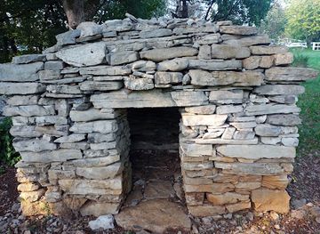 slovenia/sezana/attraction/pastirska-hisica