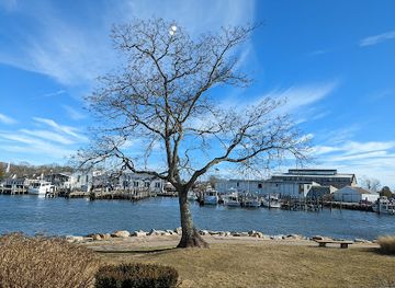 connecticut/mystic-seaport/attraction/mystic-museum-of-art
