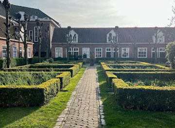 netherlands/south-holland/attraction/klaeuwshofje