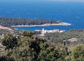 croatia/banovina/attraction/frankopanski-kastel