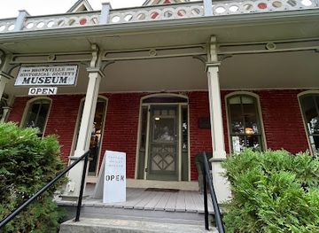 nebraska/indian-cave-state-park/attraction/brownville-historical-society-museum-at-bailey-house