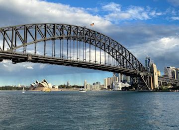 australia/sydney/darling-harbour/attraction/sydney-harbour-bridge