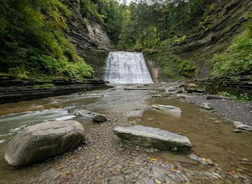new-york/letchworth-state-park/attraction/stony-brook-state-park
