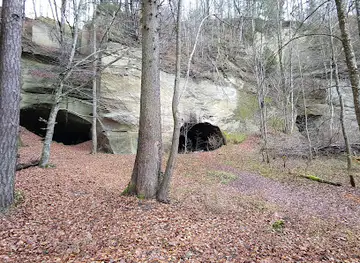 Sandsteinhöhlen