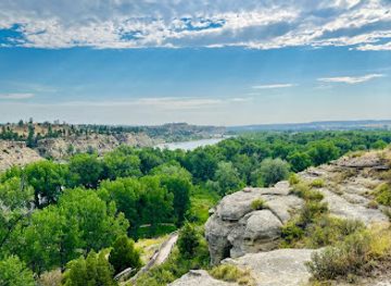 montana/great-plains/attraction/pompeys-pillar-national-monument