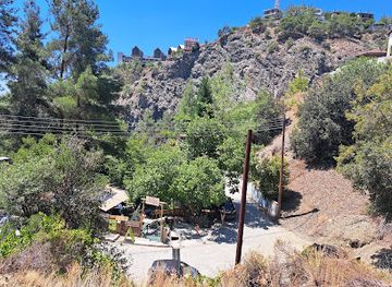 cyprus/limassol-district/attraction/millomeris-waterfall-trail