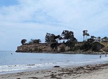 california/santa-barbara/attraction/leadbetter-beach