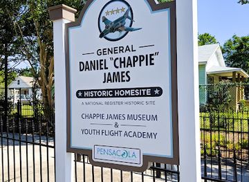 florida/pensacola/attraction/chappie-james-museum-of-pensacola