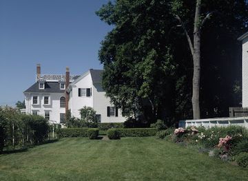 new-hampshire/seacoast/attraction/langdon-house