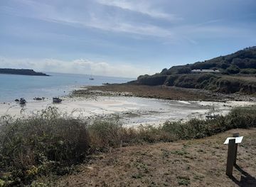 guernsey/st-anne/attraction/roman-fort-the-nunnery-heritage-site