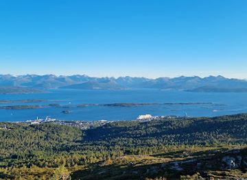 norway/molde/attraction/tusenarsvarden