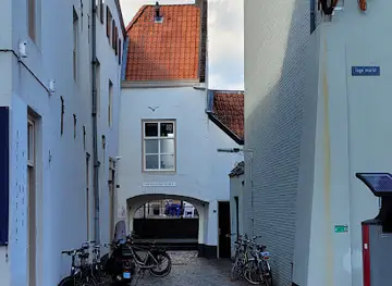 St. Anthonispoort of Maarten Schenkpoort