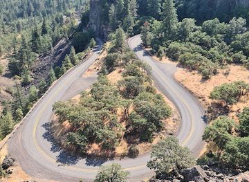 Rowena Crest Viewpoint