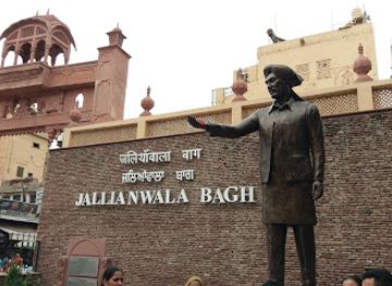 india/amritsar/wagah-border/attraction/bullet-marks-site-2