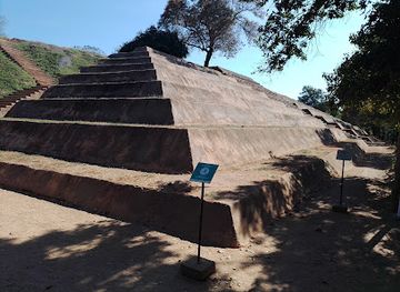 mexico/costa-grande/attraction/zona-arqueologica-soledad-de-maciel-xihuacan
