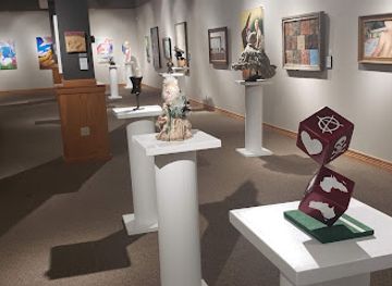 kansas/wilson-lake/attraction/deines-cultural-center