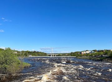 canada/saguenay-lac-saint-jean/attraction/parc-falaise