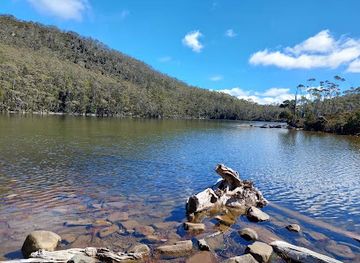 australia/mount-field-national-park/attraction/seagers-lookout-lake-fenton-car-park