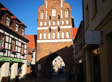 germany/mecklenburg/attraction/geographischer-mittelpunkt-von-mecklenburg-vorpommern