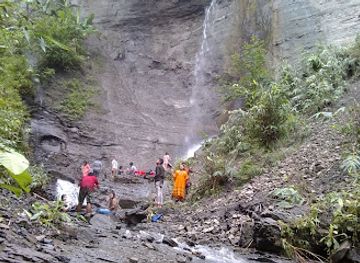 bangladesh/bandarban-hill-tracts/attraction/hatibhanga-jharna