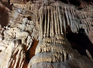 greece/macedonia/attraction/cave-st-georgiou-kilkis
