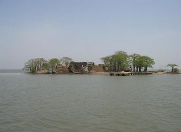 the-gambia/kanifing/attraction/micro-island