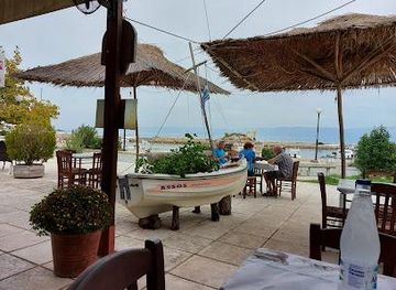 greece/mount-taygetos/attraction/akrogiali