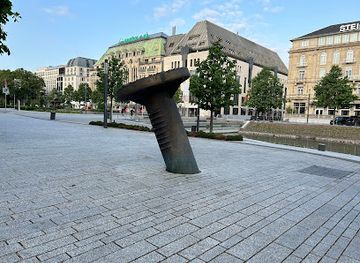 germany/dusseldorf/konigsallee/attraction/nagel