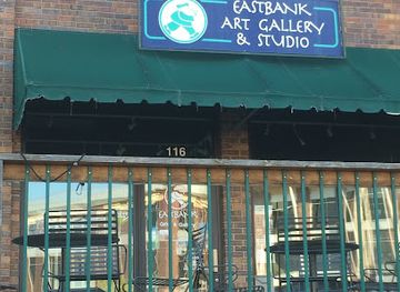 south-dakota/palisades-state-park/attraction/eastbank-art-gallery-studio