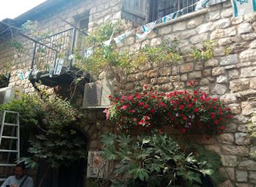 israel/safed/attraction/sarah-s-tent-fine-art-gallery