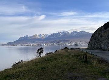 argentina/ushuaia/attraction/long-beach