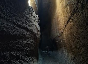 italy/taormina/attraction/cave-serracozzo