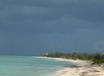 the-bahamas/abaco-islands/attraction/great-guana-cay-abaco-bahamas