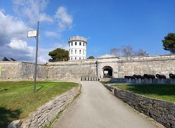 croatia/rovinj/attraction/pula-citadel