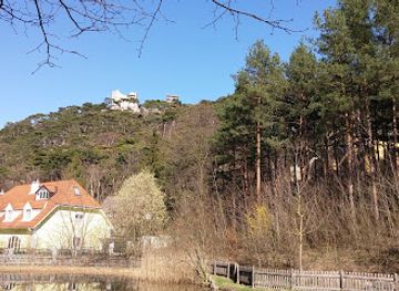 austria/vienna-woods/attraction/burgruine-modling