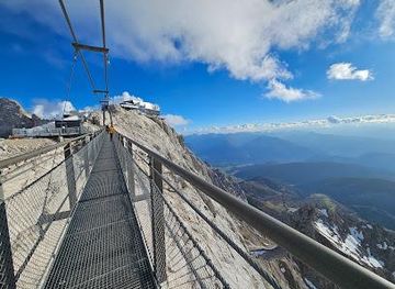 austria/hallstatt/attraction/dachstein-skywalk