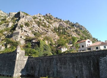 montenegro/kuci/attraction/napoleon-s-theatre