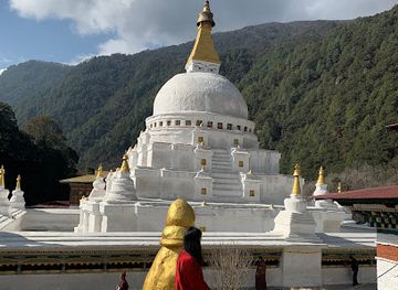 bhutan/mongar-district/attraction/chorten-kora