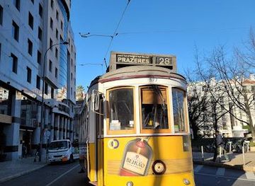 portugal/sintra/attraction/tram-28