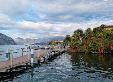 italy/lombardy/attraction/lungolago-iseo