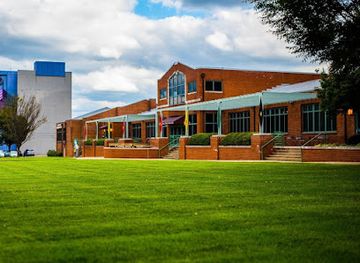 tennessee/chattanooga-riverfront/attraction/bessie-smith-cultural-center-and-chattanooga-african-american-museum