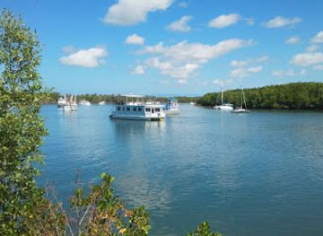 australia/hinchinbrook-island/attraction/dungeness