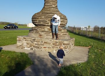 maryland/frederick/attraction/jug-monument