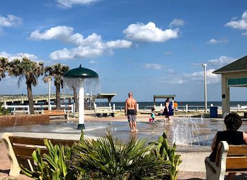 florida/st-augustine-beach/attraction/st-johns-county-ocean-fishing-pier